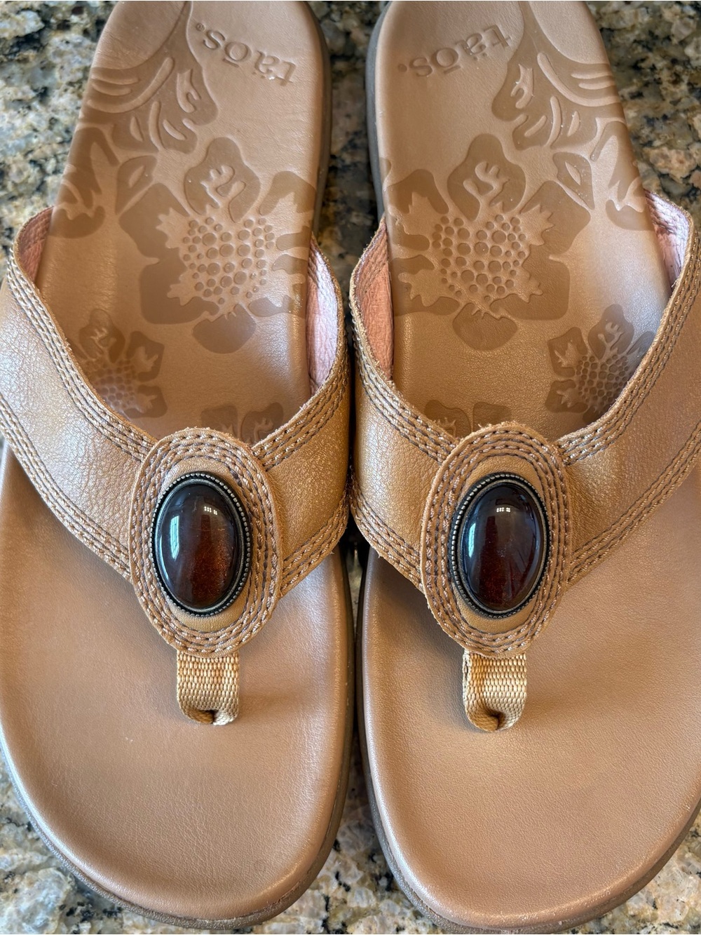 Taos flip flops